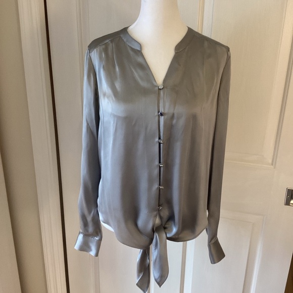ANTONIO MELANI Tops - ANTONIO MELANI 100% Silk Shimmering Silver Tie Front Blouse Sz XS